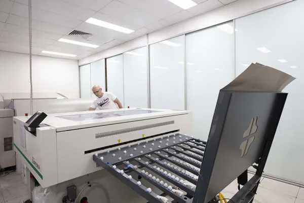 Digital-printer-large Printer using large digital printing machine